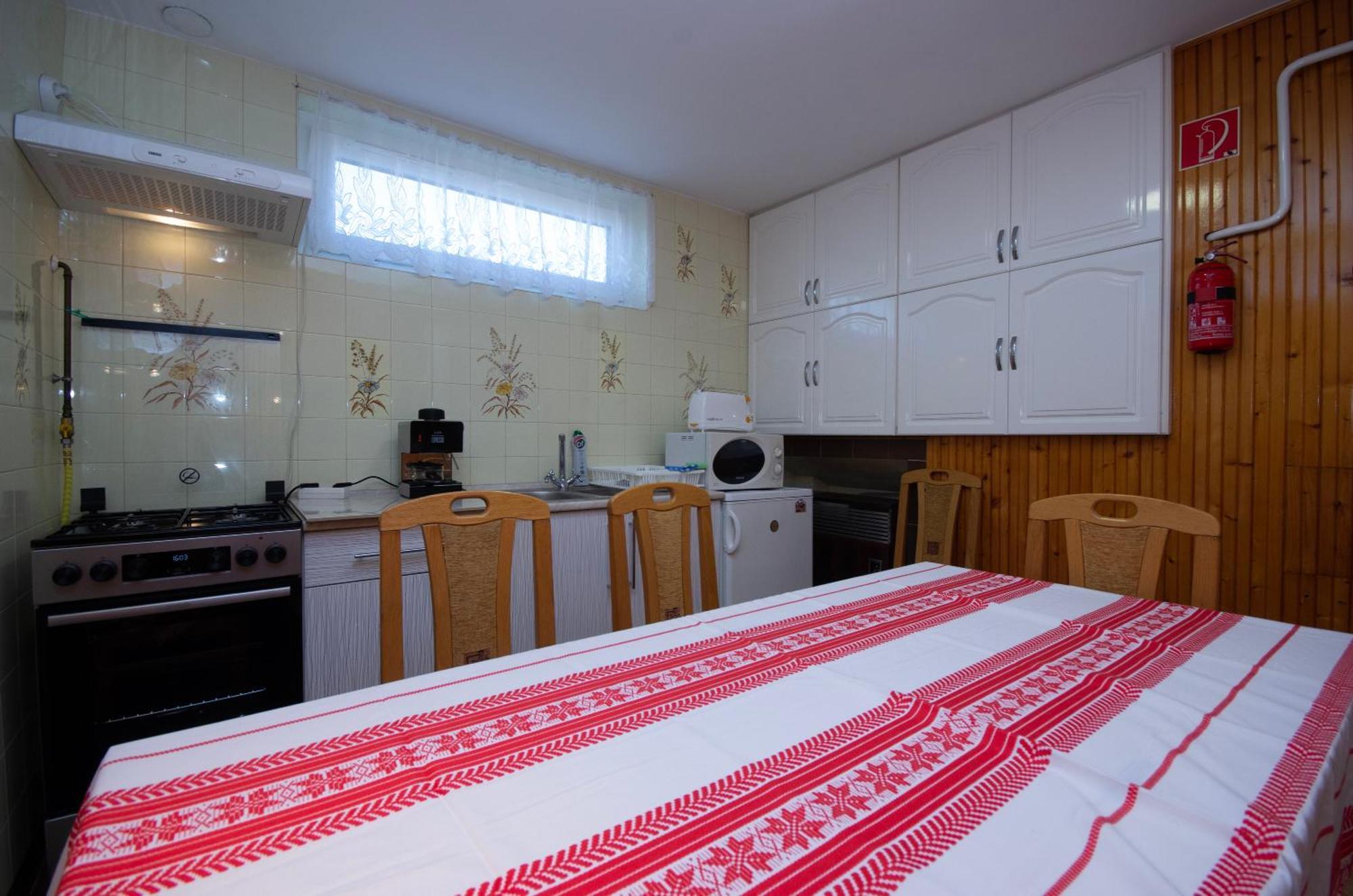 Amalia Apartman 久洛 外观 照片