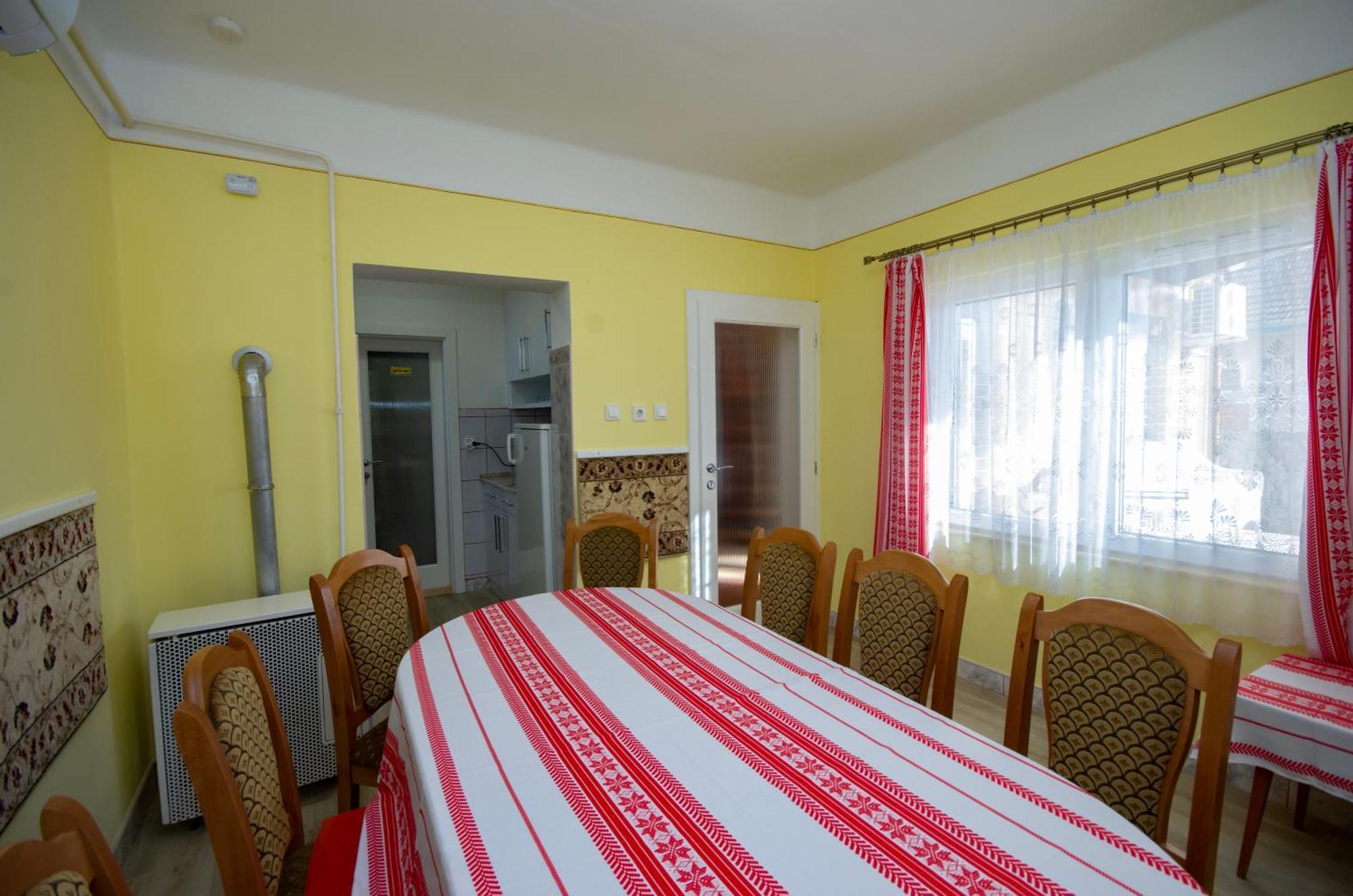 Amalia Apartman 久洛 外观 照片