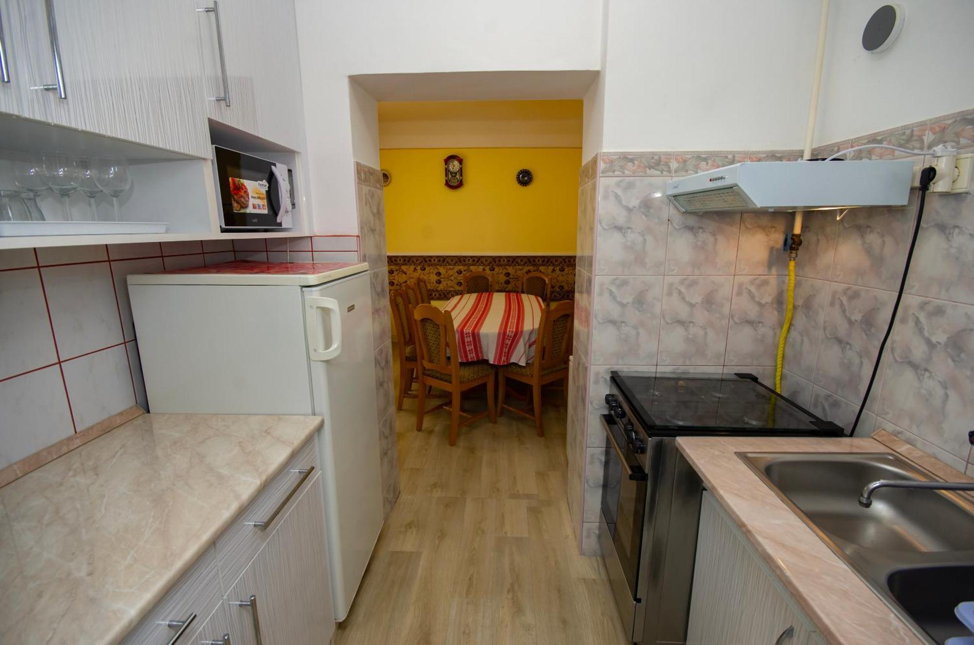 Amalia Apartman 久洛 外观 照片