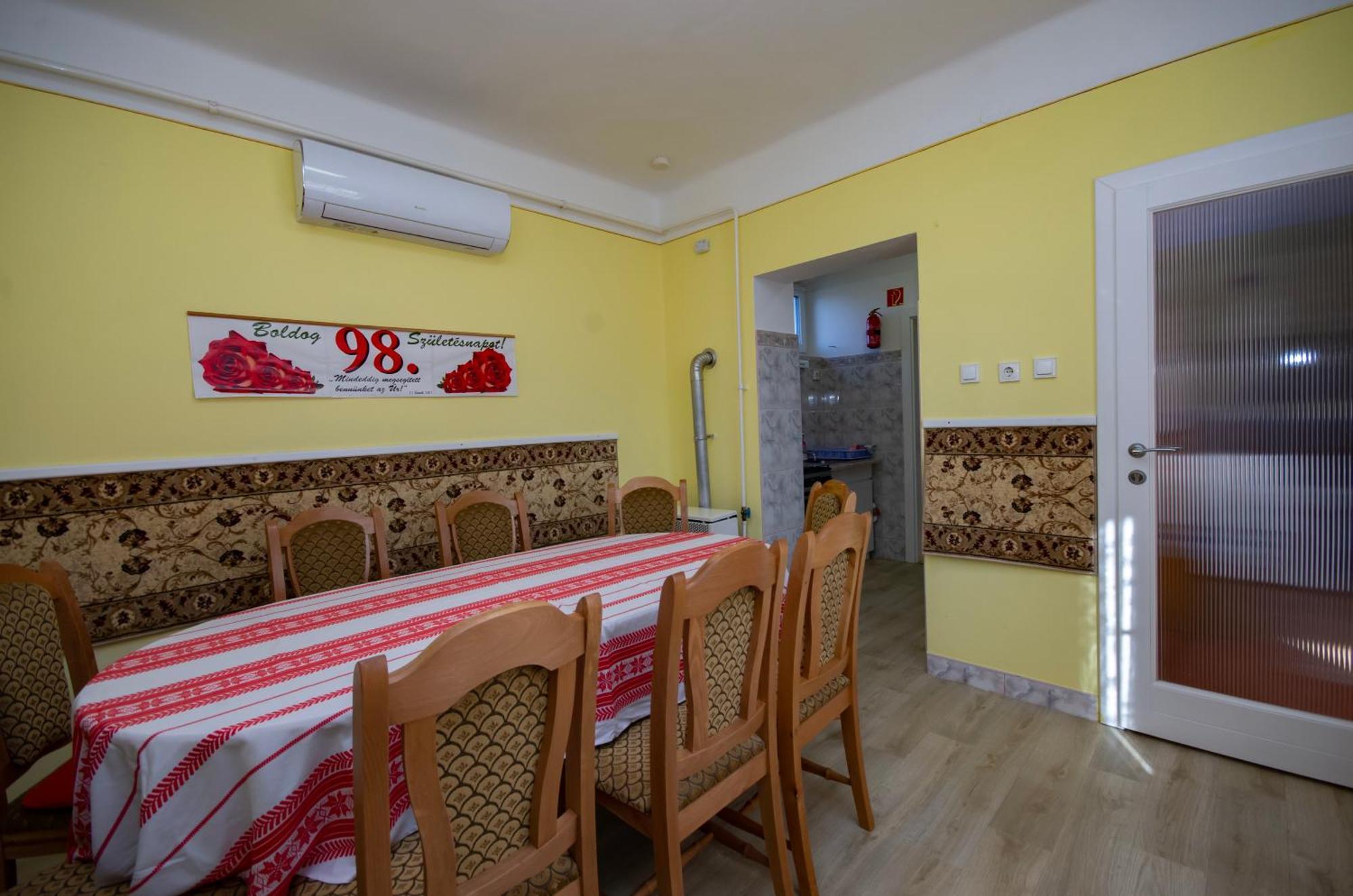 Amalia Apartman 久洛 外观 照片