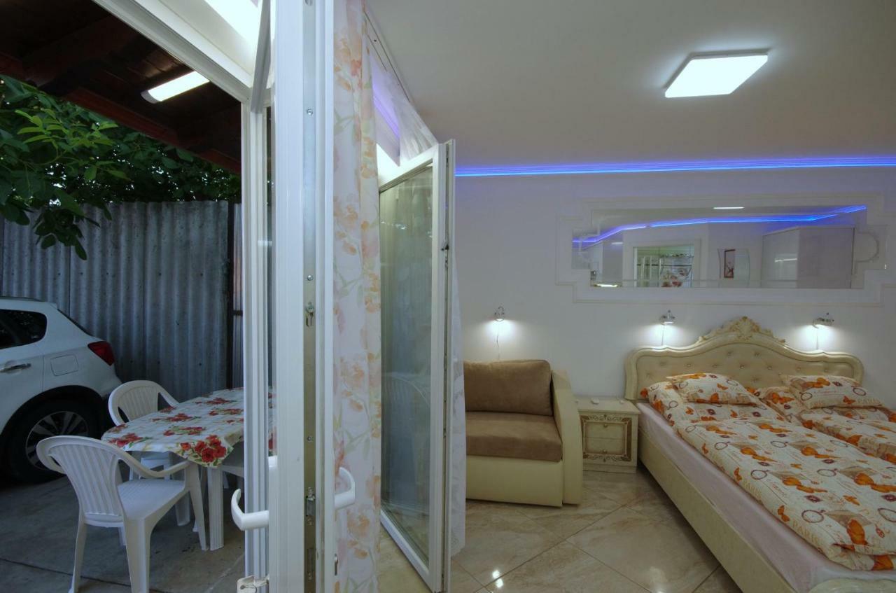 Amalia Apartman 久洛 外观 照片